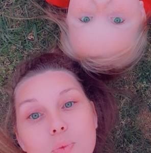 Meet your Posher, April